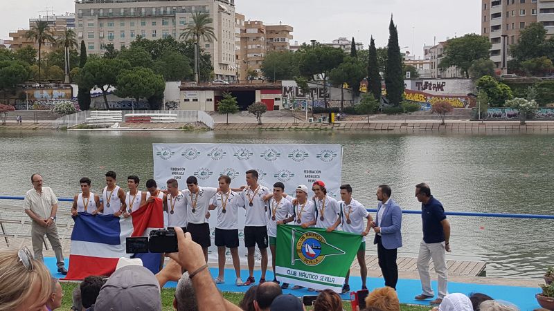 Bon paper del Clun Nàutic Amposta en el campionat de Catalunya de Rem